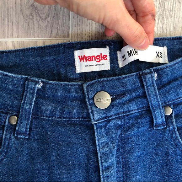 Wrangler X Urban outfitters jeans skirt XS/24 - Picture 3 of 3